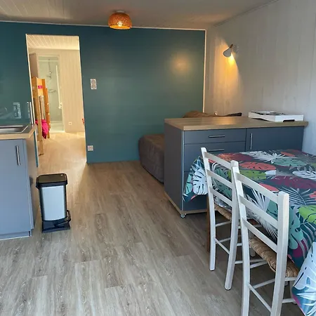 Διαμέρισμα Renove Avec Terrasse Tres Bien Situe