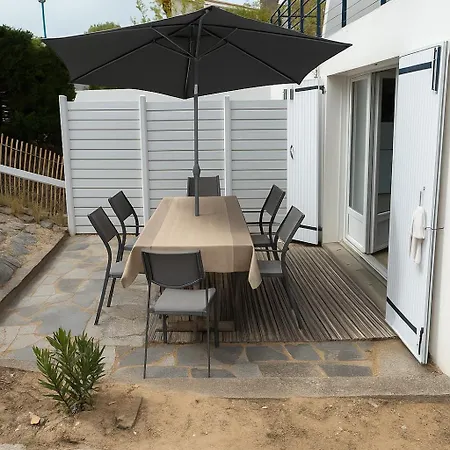 Renove Avec Terrasse Tres Bien Situe Apartmán Saint-Jean-de-Monts